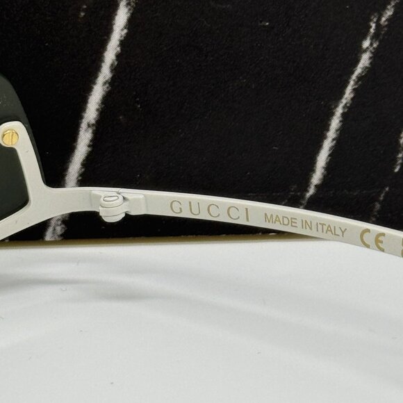 NEW GUCCI GG1561S 003 SHIELD IVORY GREEN UNISEX SUNGLASSES GUCCI main image 11